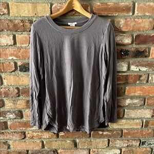 Matty M Gray Long Sleeve Soft Top Size Medium Pullover/Sweater Feel